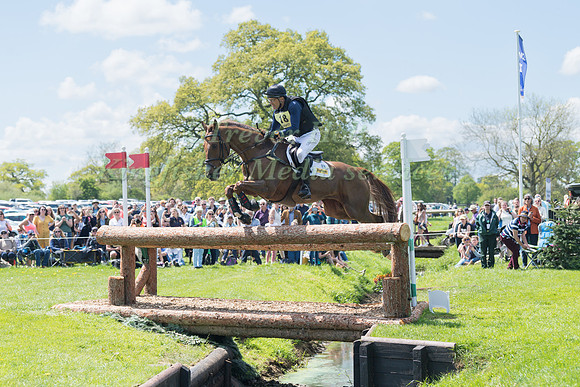 Bill Levett (AUS) and Lassban Diamond Lift
