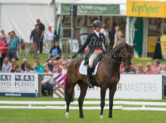 Izzy Taylor (GBR) riding Be Touchable