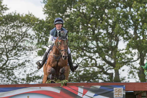 NICOLA WILSON RIDING  ERANO M