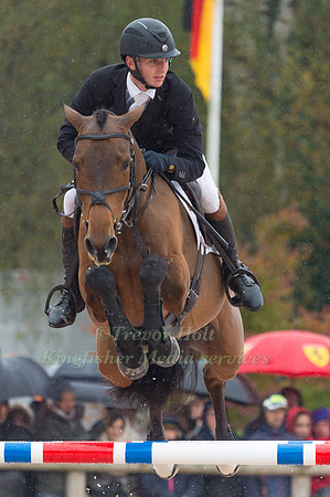 TOM JACKSON (GBR) AND CARPA DU BUISSON Z