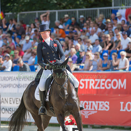 NICOLA WILSON (GBR) AND BULANA