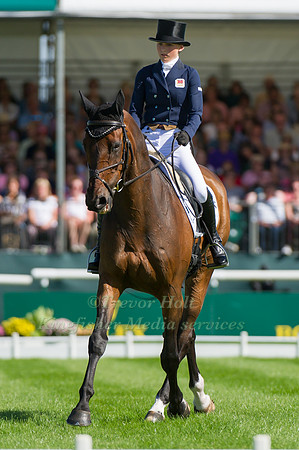 IMOGEN GLOAG (GBR) RIDING BRENDONHILL DOUBLET