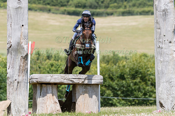 ALEXANDER BRAGG (GBR) AND KING OF THE MILL TAKING PART IN THE CROSS COUNTRY PHASE OF THE CCI-S4* COMPETITION AT THE 2019 BARBURY HORSE TRIALS