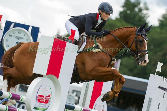 Holly Woodhead of Great Britain riding DHI Lupison