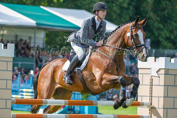 Paul Sims (GBR) riding Glengarnock taking part in the Show Jumping Phase