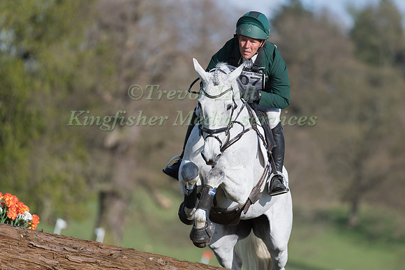 AUSTIN O'CONNOR  RIDING  COLORADO BLUE