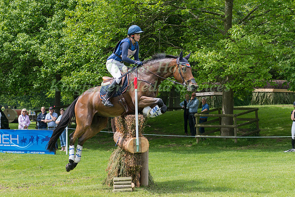 KATHERINE COLEMAN (USA) RIDING LONGWOOD TAKING PART IN THE CROSS COUNTRY PHASE OF THE CICO THREE STAR AT THE 2017 HOUGHTON INTERNATIONAL HORSE TRIALS