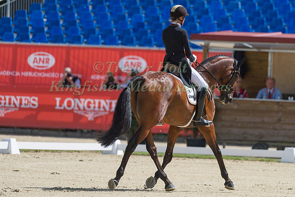 INGRID KLIMKE (GER) AND HORSEWARE HALE BOB OLD