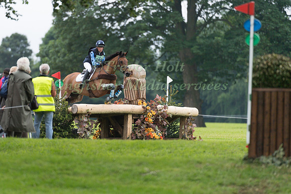 ROSIE BELL (GBR) AND GLENOMRA HERO TAKING PART IN THE CROSS COUNTRY PHASE OF THE  CIC THREE STAR COMPETITION AT THE 2017 EQUI-TREK BRAMHAM INTERNATIONAL HORSE TRIALS