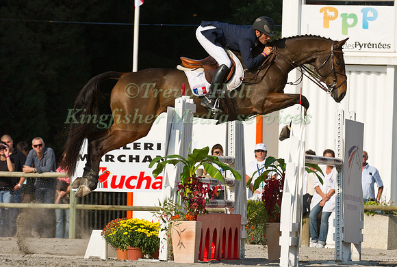 Nicolas  Touzaint and Hildago De L'Ile
