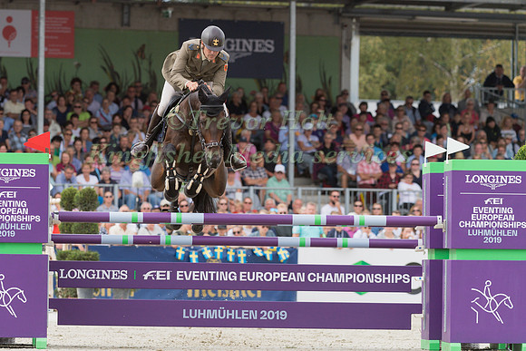Giovanni Ugolotti (ITA) and Note Worthy