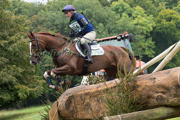 ZARA TINDALL (GBR) RIDING BGS CLASS AFFAIR