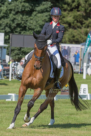 ROSALIND CANTER  AND IZILOT DHI