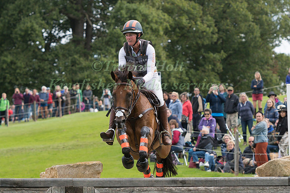LAUREN KIEFFER (USA) AND VERMICULUS