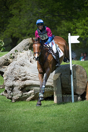 Hannah Bate (GBR) riding Finbury Hill