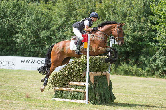 Daisy Berkeley (GBR) riding Shannondale Jasper