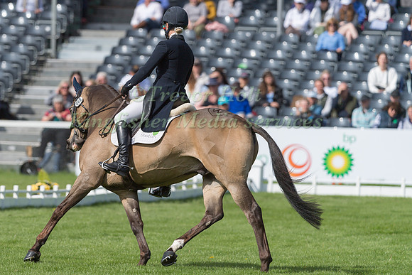 Sarah Way (GBR) and Dassett Cooley Dun