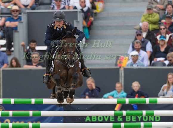 Felix Etzel (GER) and Bandit