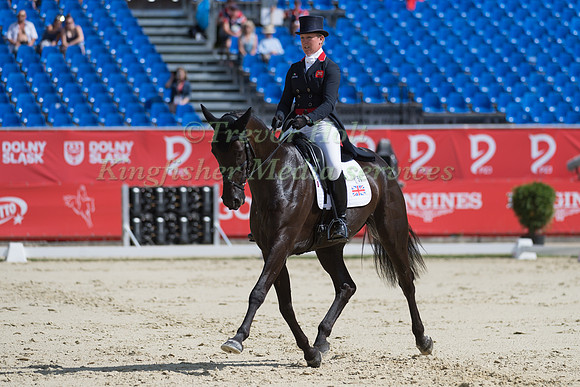 NICOLA WILSON (GBR) AND BULANA