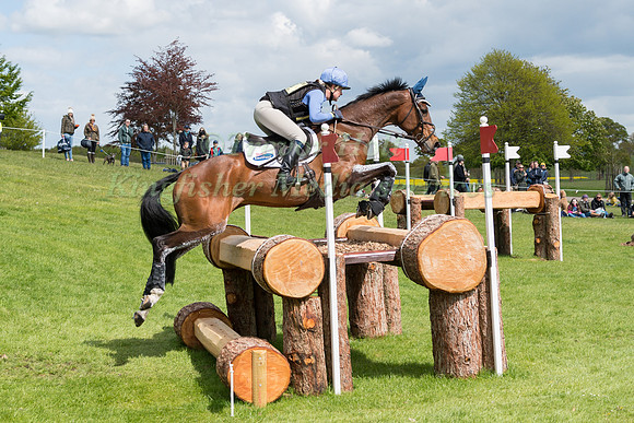 Virginia Thompson (NZL) and  Star Nouveau