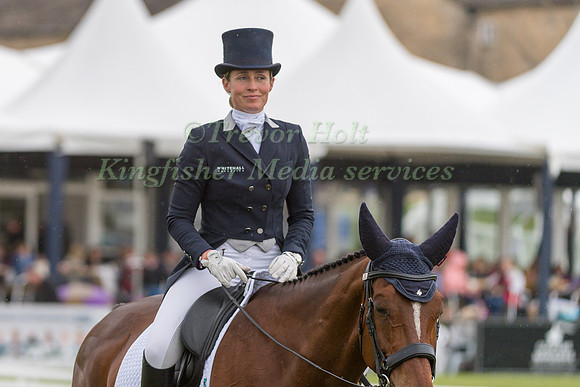 JODIE AMOS (GBR) AND WISE CRACK