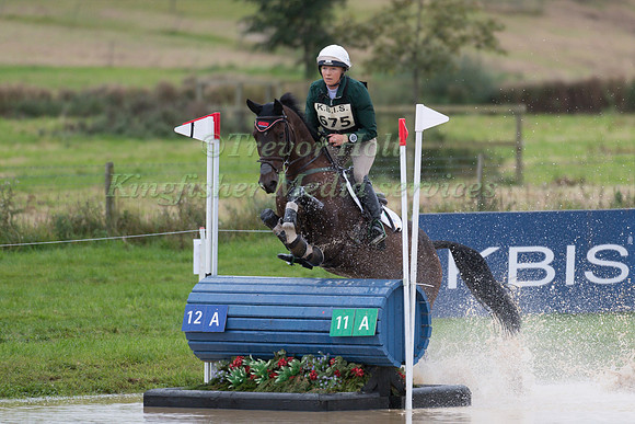 AOIFE  CLARK (IRL) AND CELUS D ERMAC Z