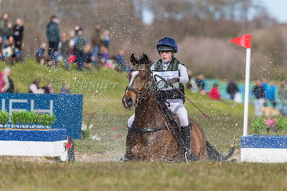 SUSIE EDDIS RIDING SOMETHING SPECIAL VIII