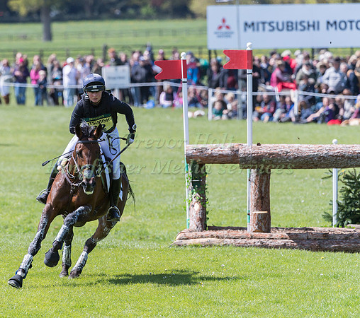 Piggy French (GBR) and  Vanir Kamira