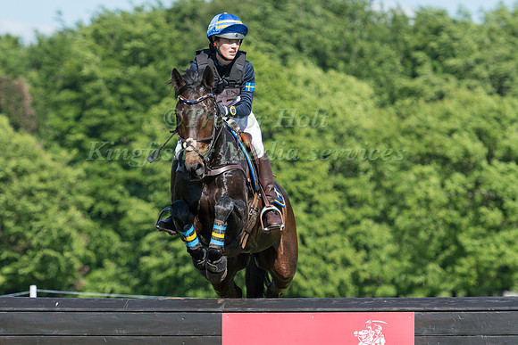 ERIKA SJOSTROM (SWE) RIDING HAKUNAMATATA 9