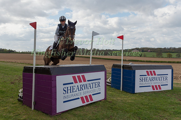 CAROLINE  POWELL (NZL) RIDING SPICE SENSATION