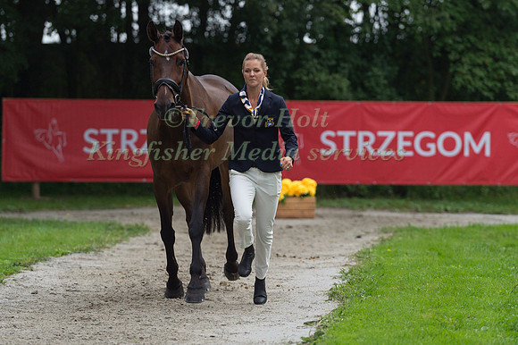 ANNA FRESKGÅRD (SWE) AND BOX QUTIE
