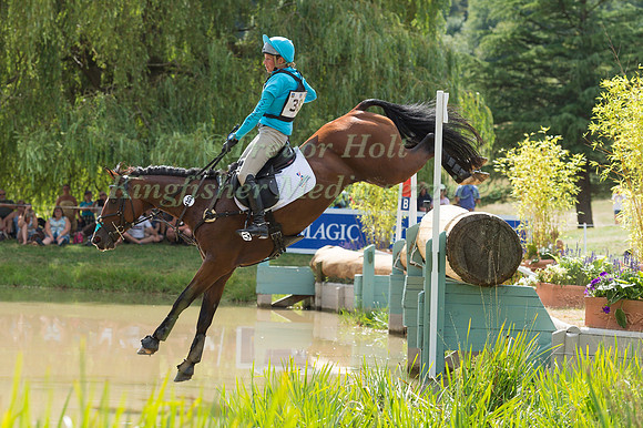 IZZY TAYLOR AND DIRECT TULLYORAN CRUISE