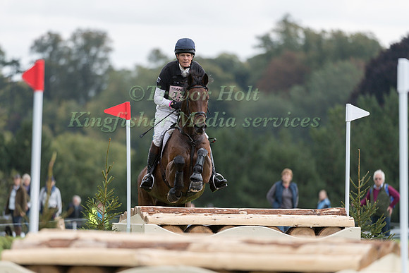 WILLIAM FOX-PITT AND LITTLE FIRE LITTLE FIRE