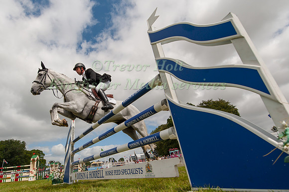 HARRY DZENIS (GBR) RIDING XAM
