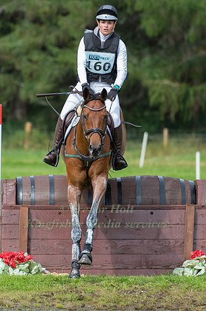 JOSEPHINE  SCHNAUFER (GER) RIDING VIVIAN 47