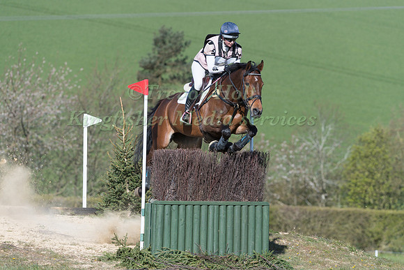 GEORGIE SPENCE RIDING FELOUPE