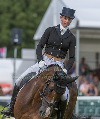 Georgie Spence (GBR) and Wii Limbo