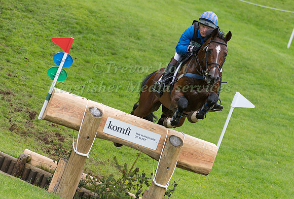 MICHAEL JACKSON (GBR) AND PSH BESPOKE TAKING PART IN THE CROSS COUNTRY PHASE OF THE  CIC THREE STAR COMPETITION AT THE 2017 EQUI-TREK BRAMHAM INTERNATIONAL HORSE TRIALS