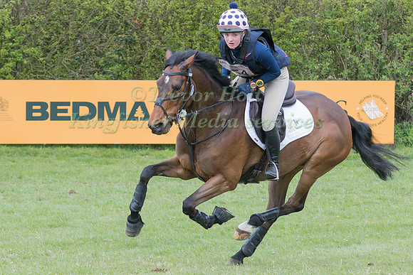 ALICE HALLOWS (GBR) AND NEWFERRY IRISH MIST