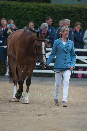 Nicola Wilson (GBR) and One Two Many