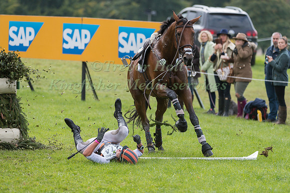 LAUREN KIEFFER (USA) RIDING D A DURAS