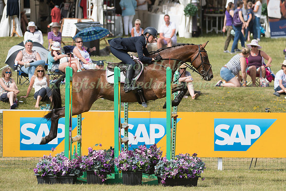 VITTORIA  PANIZZON (ITA) AND CHEQUERS PLAY THE GAME