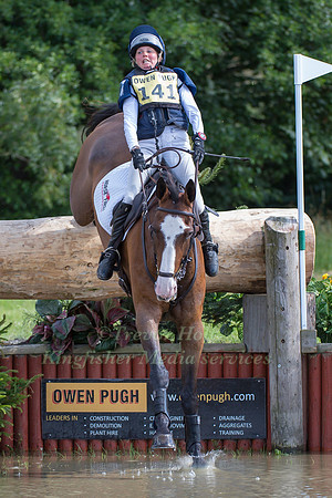 Louise Harwood (GBR) riding Mr Potts