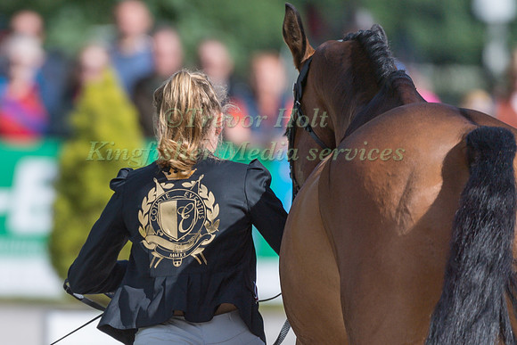 JOSIE SMAILES AND ARS VIVELLA