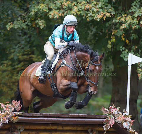Izzy Taylor of Great Britain riding  DIRECT PUISSANCE