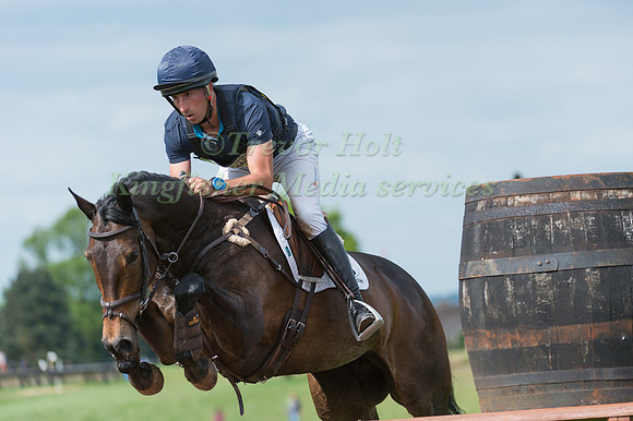 TIM  PRICE (NZL) RIDING CEKATINKA COMPETING IN THE CROSS COUNTRY PHASE OF THE ADVANCED  INTERMEDIATE  CLASS AT THE  2017 ROCKINGHAM CASTLE INTERNATIONAL HORSE TRIAL.