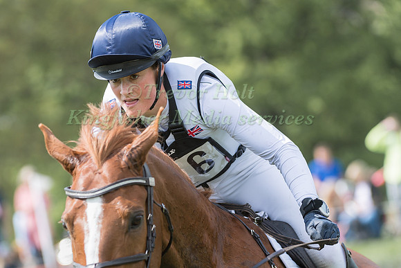 BUBBY UPTON RIDING  MAGIC ROUNDABOUT IV