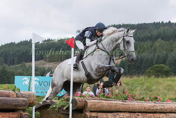 LOUISE HARWOOD (GBR) AND DREAM DRAGON