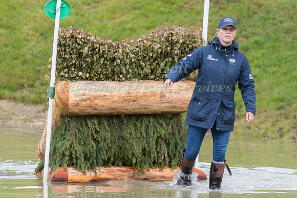ZARA TINDALL WALKING THE CROSS COUNTRY COURSE