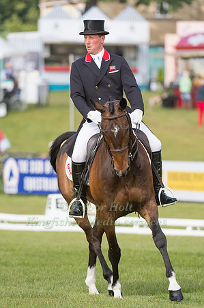 Oliver Townend (GBR) riding Samuel Thomas II